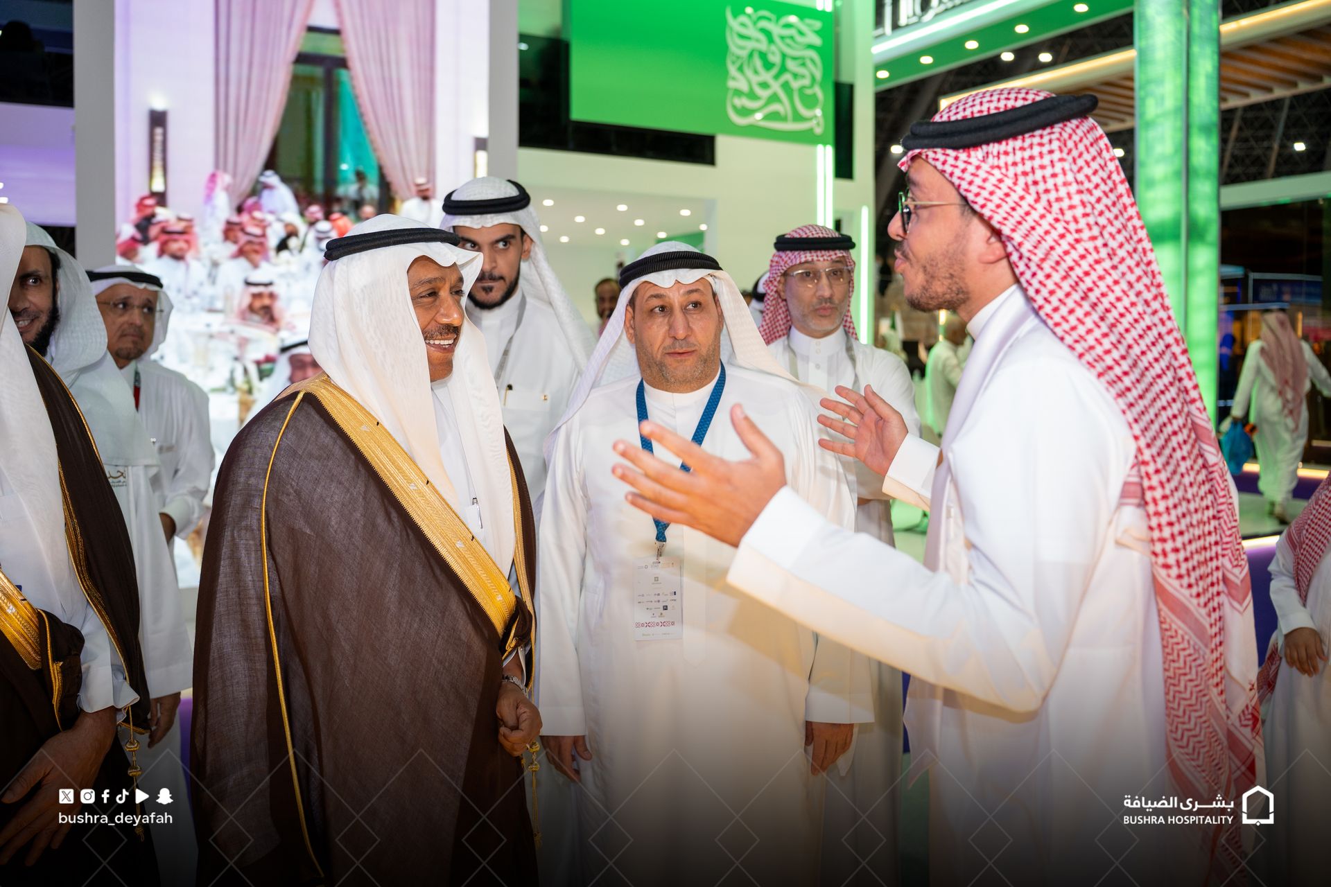 نائب وزير الحج والعمرة يزور جناح بشرى الضيافة في مؤتمر ومعرض الحج 2025